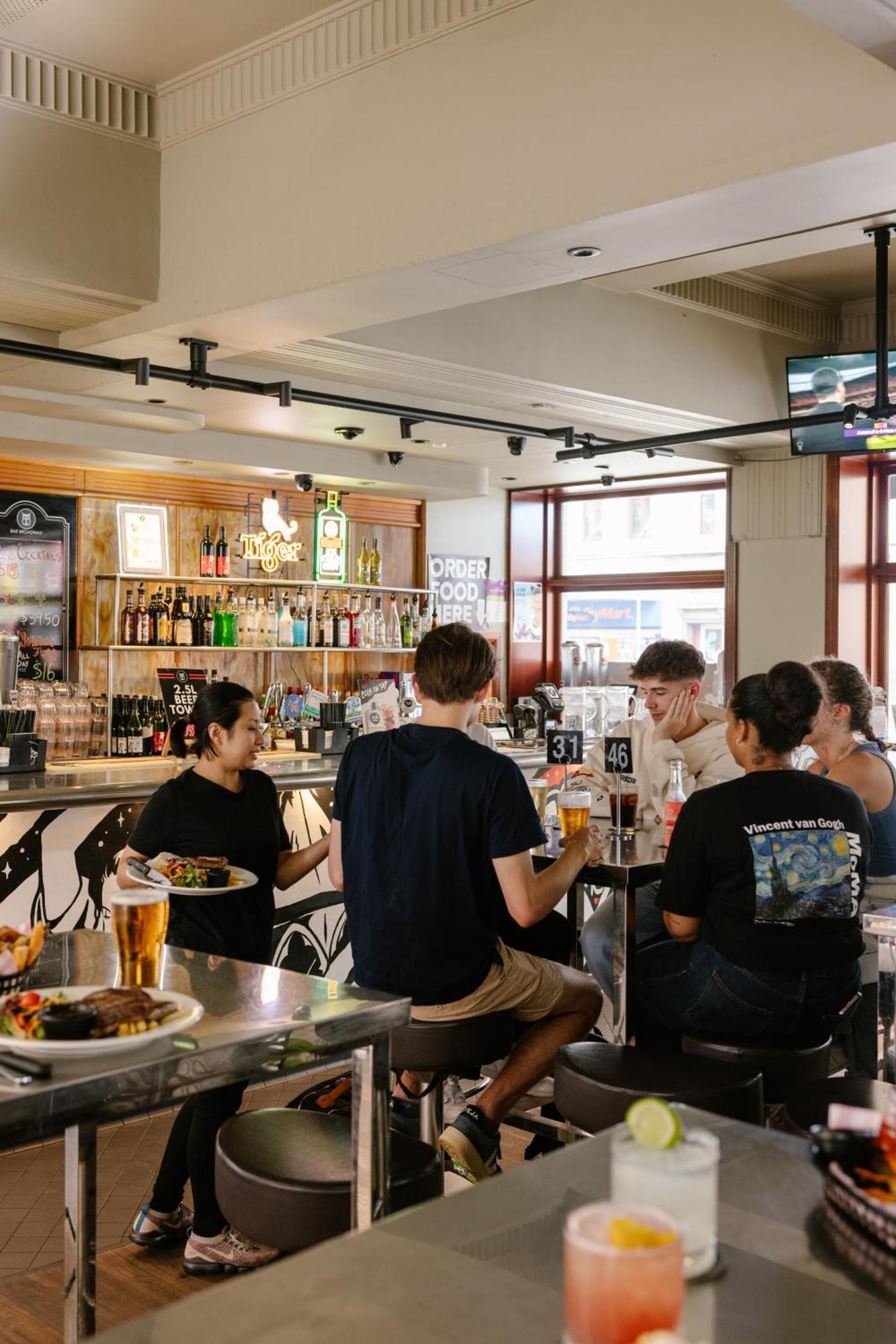 Отель Bar Broadway Сидней Экстерьер фото